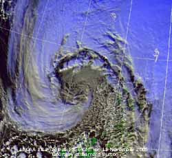 Deep depression off NW Scotland. NOAA 18 image at 1356 GMT on 11 Nov 2005. Courtesy of Bernard Burton.
